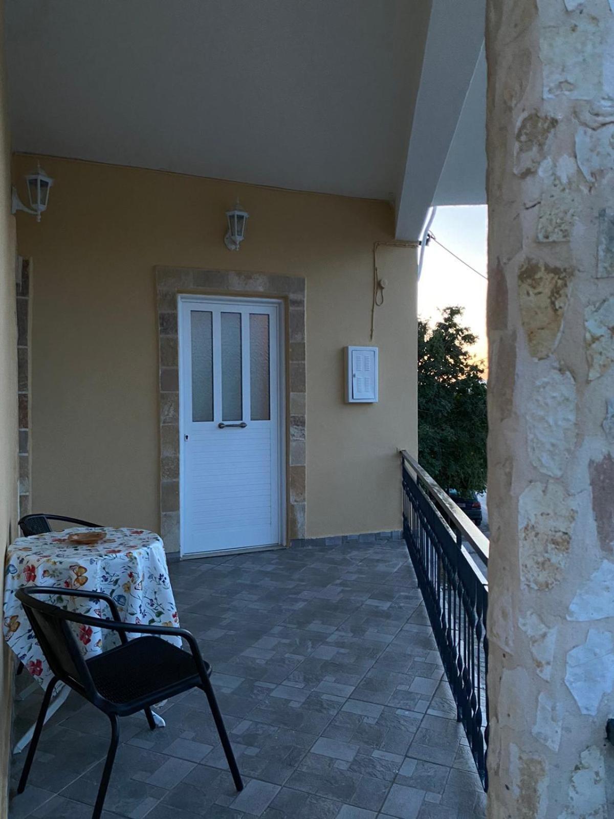 Marina'S House Villa Salamis Exteriör bild